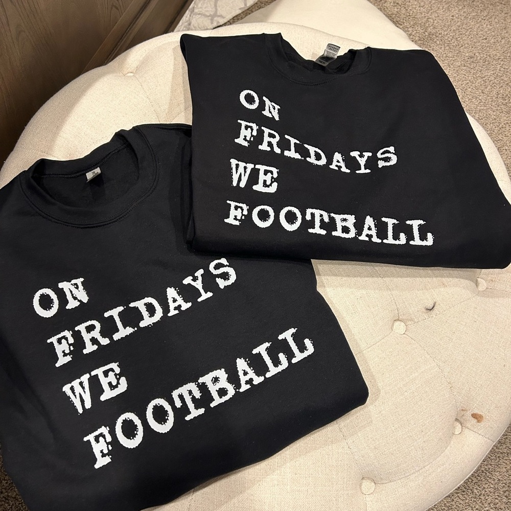 NWT ON FRIDAYS WE FOOTBALL black sweatshirt !